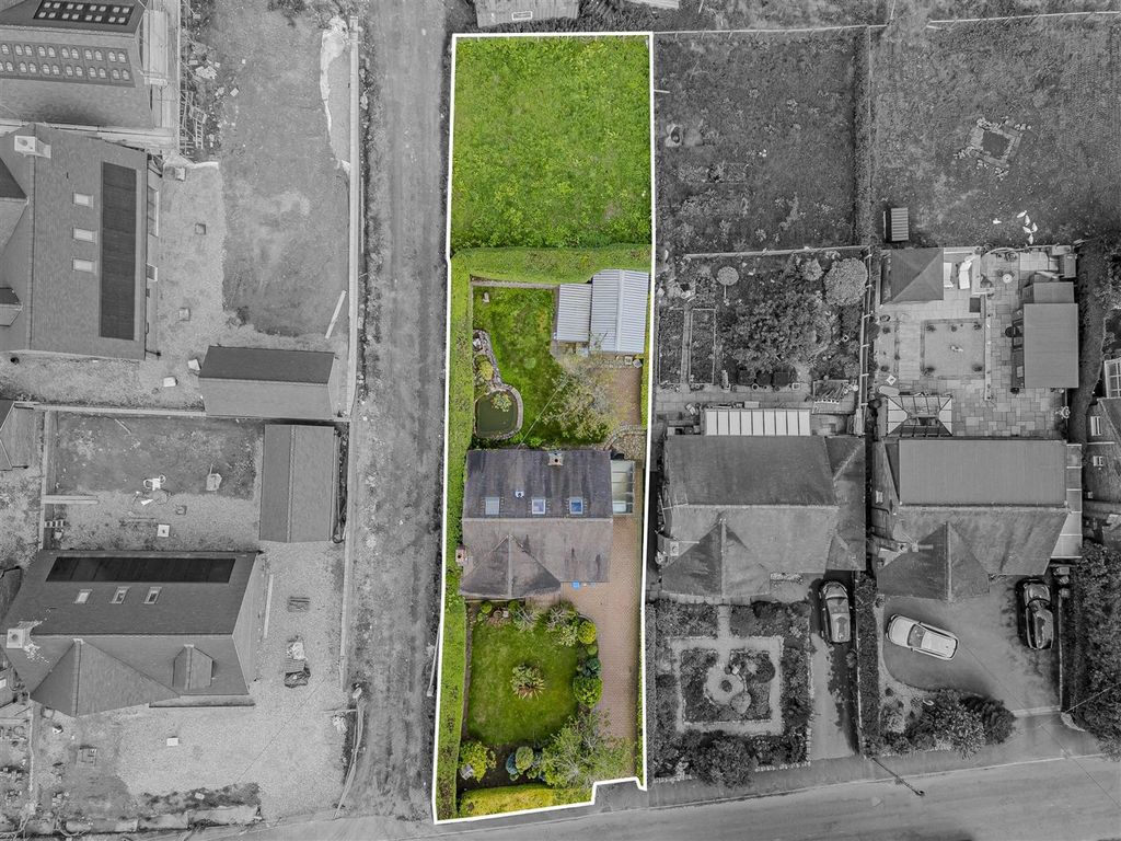 Property photo 2 of 33 Boundary