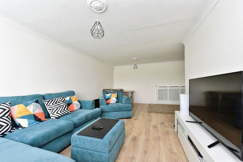 Property photo 1 of 18 Photo