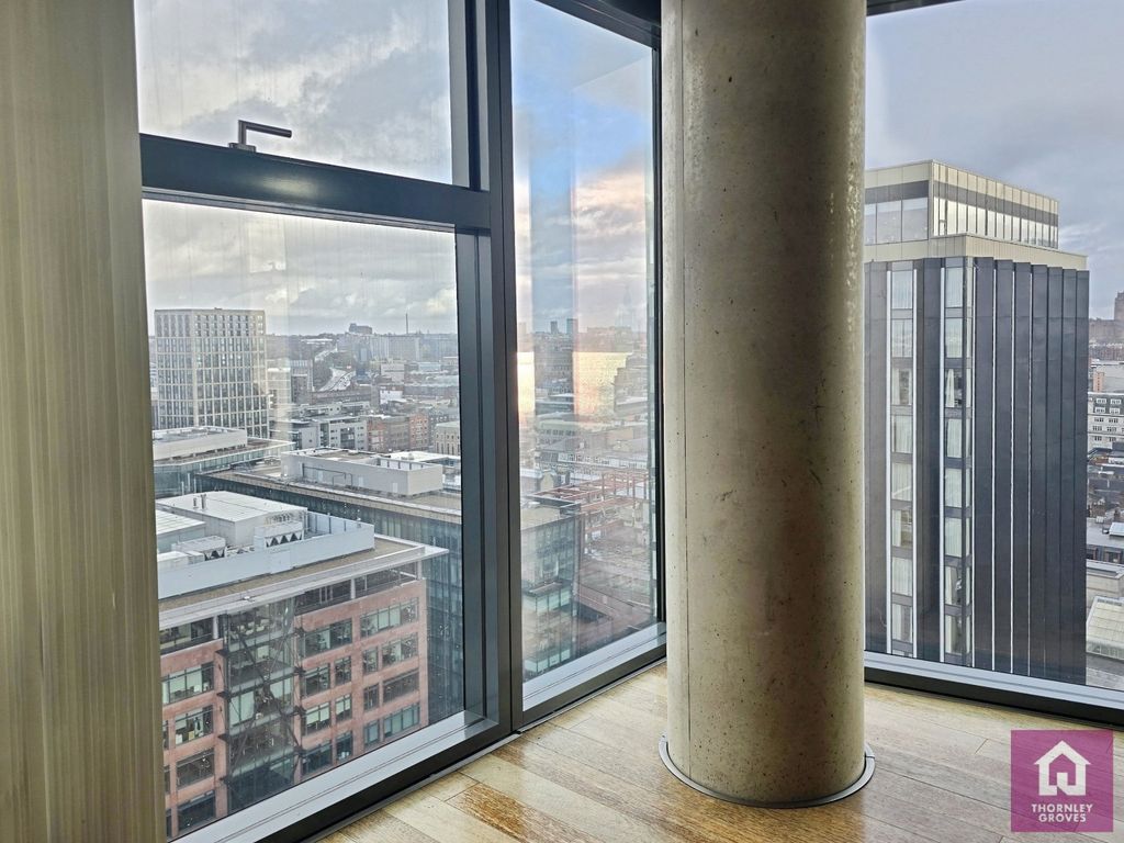 Property photo 2 of 15 Picture No. 30