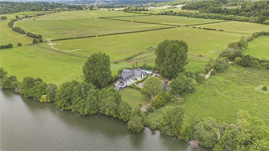 Property photo 1 of 25 Picture No. 47