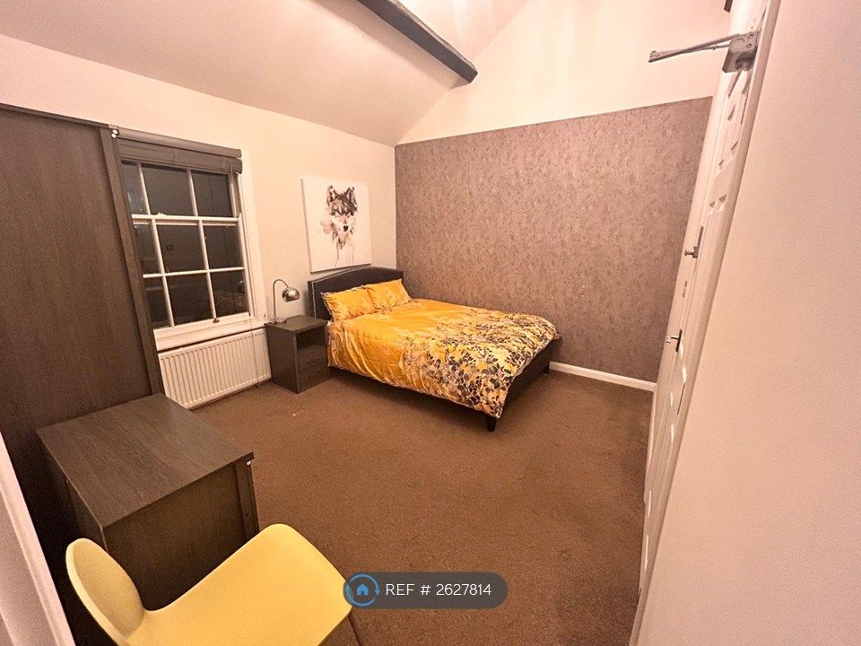Property photo 3 of 5