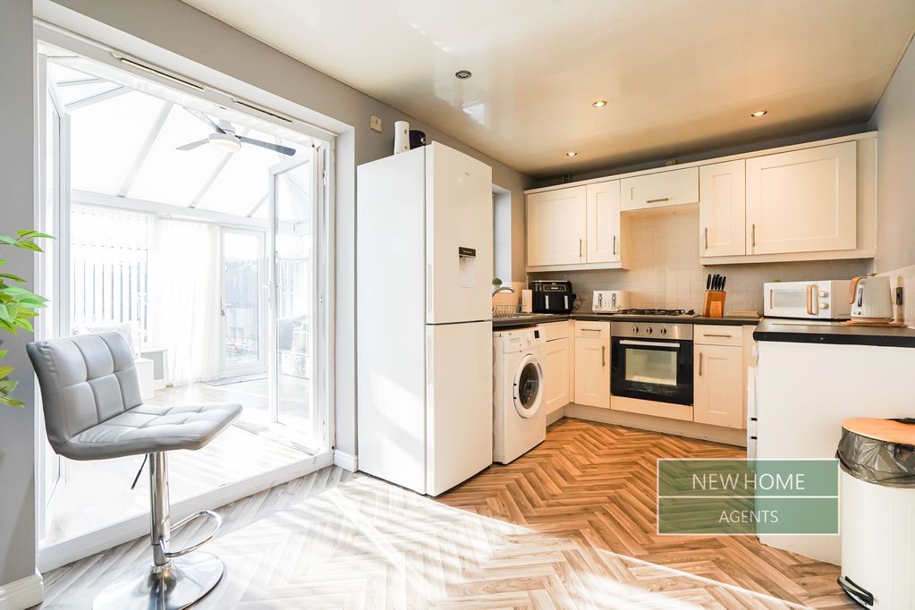 Property photo 2 of 28 Photo 18