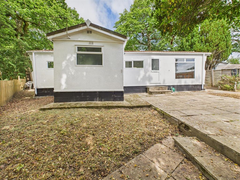 Property photo 1 of 15 Cam05510G0-Pr0018-Still003.Jpg