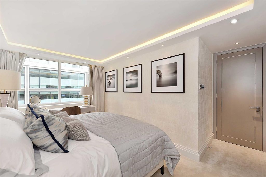 Additional image 6 of 3 bed flat for sale55 Ebury Street, Belgravia SW1W
