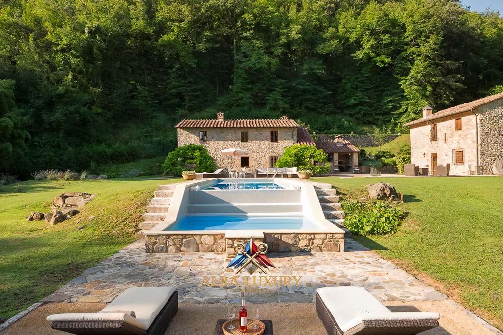 Property photo 3 of 44