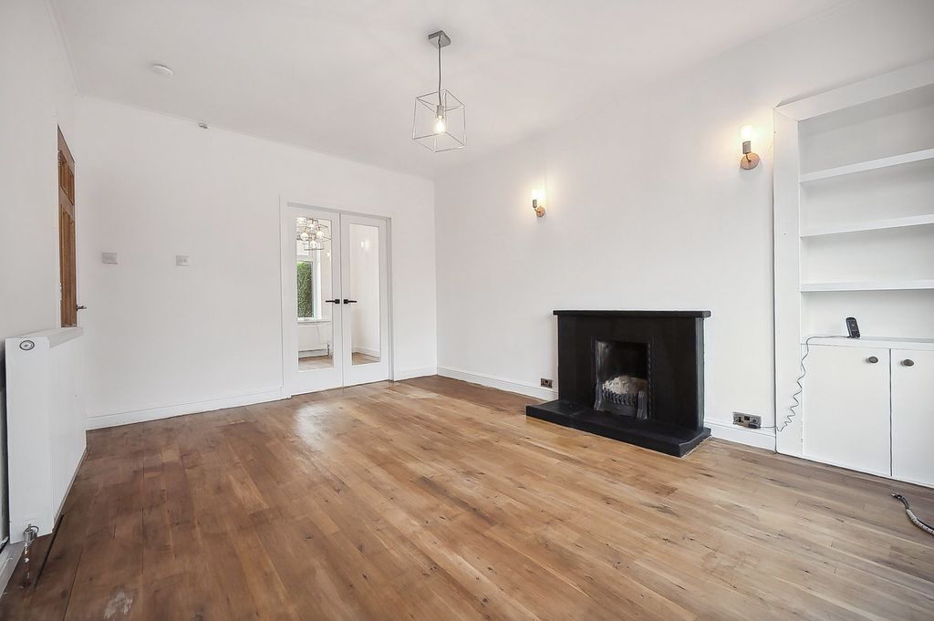 Property photo 2 of 15 2