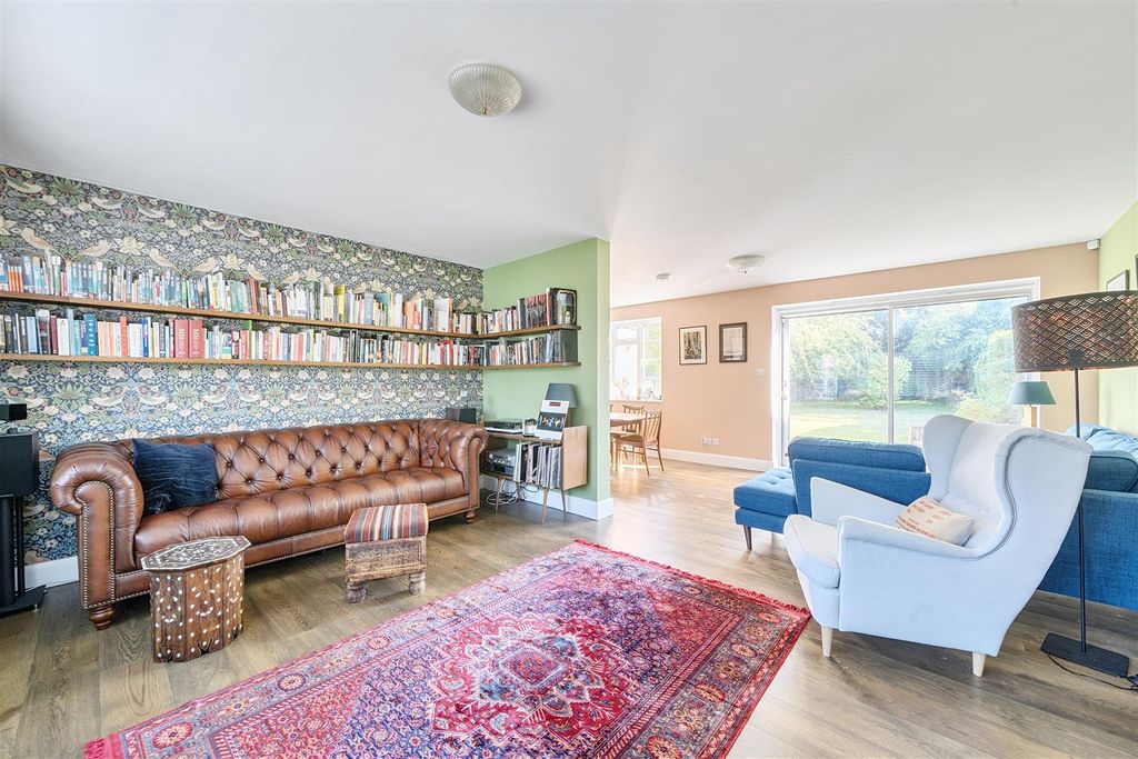 Property photo 2 of 20 1348306-14-68c40B32Bf944.Jpg