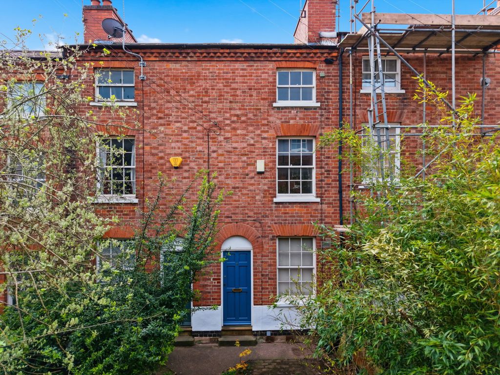 Property photo 3 of 23