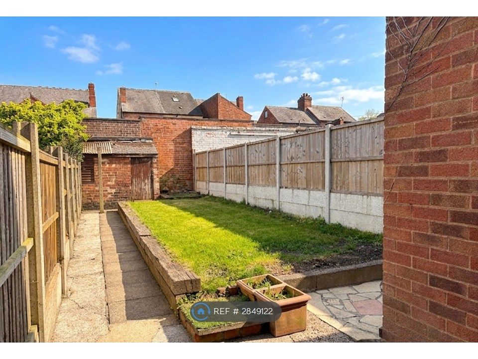 Property photo 2 of 9