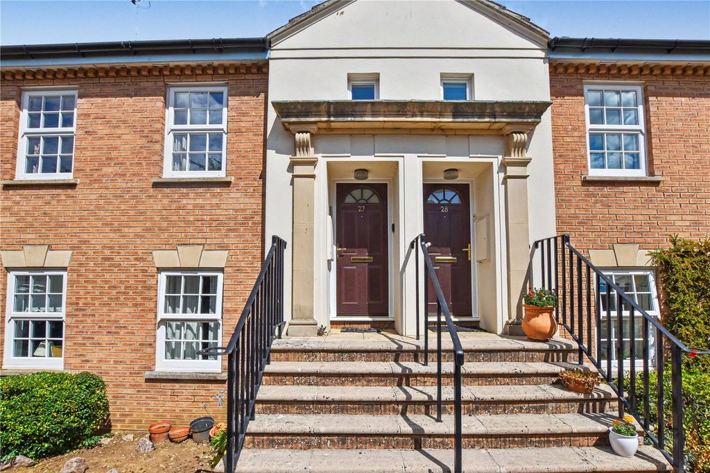 Property photo 1 of 17 Picture No. 14