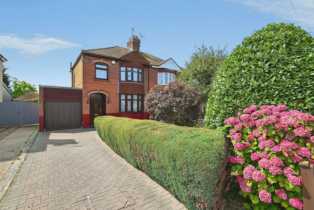 Property photo 1 of 12 Pbox-Img.Jpg