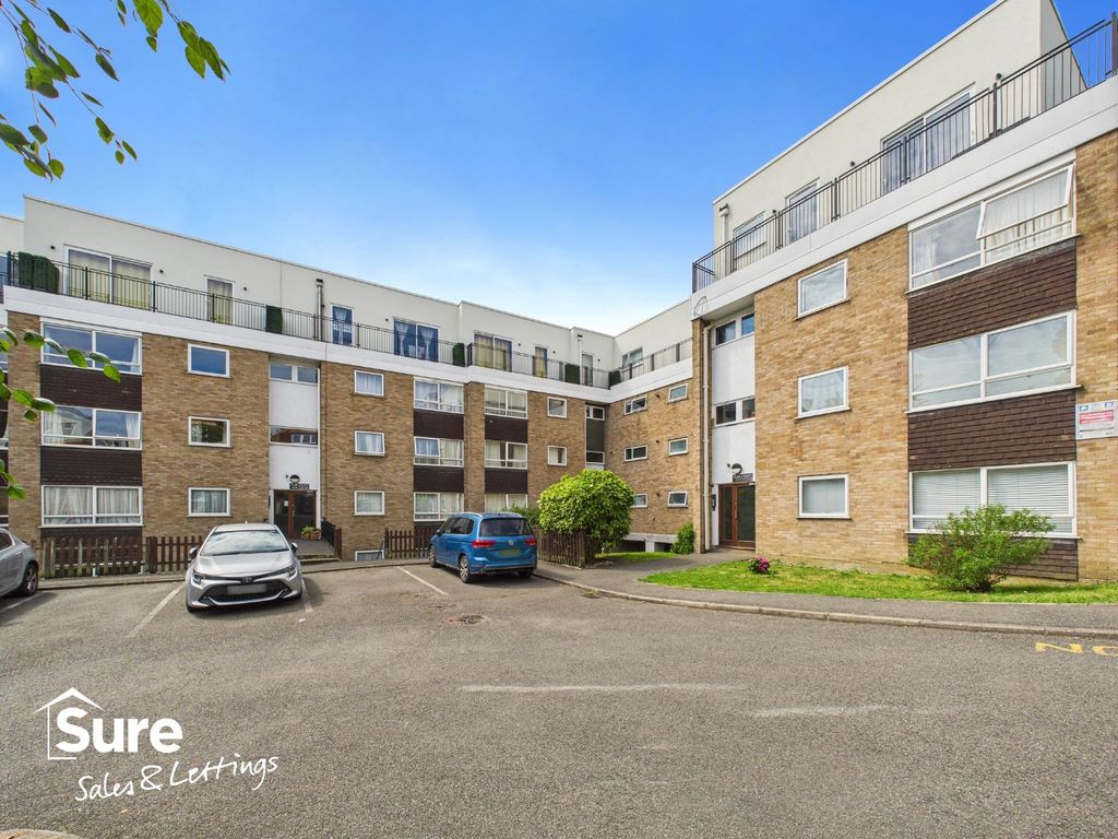 Property photo 2 of 2 4416131