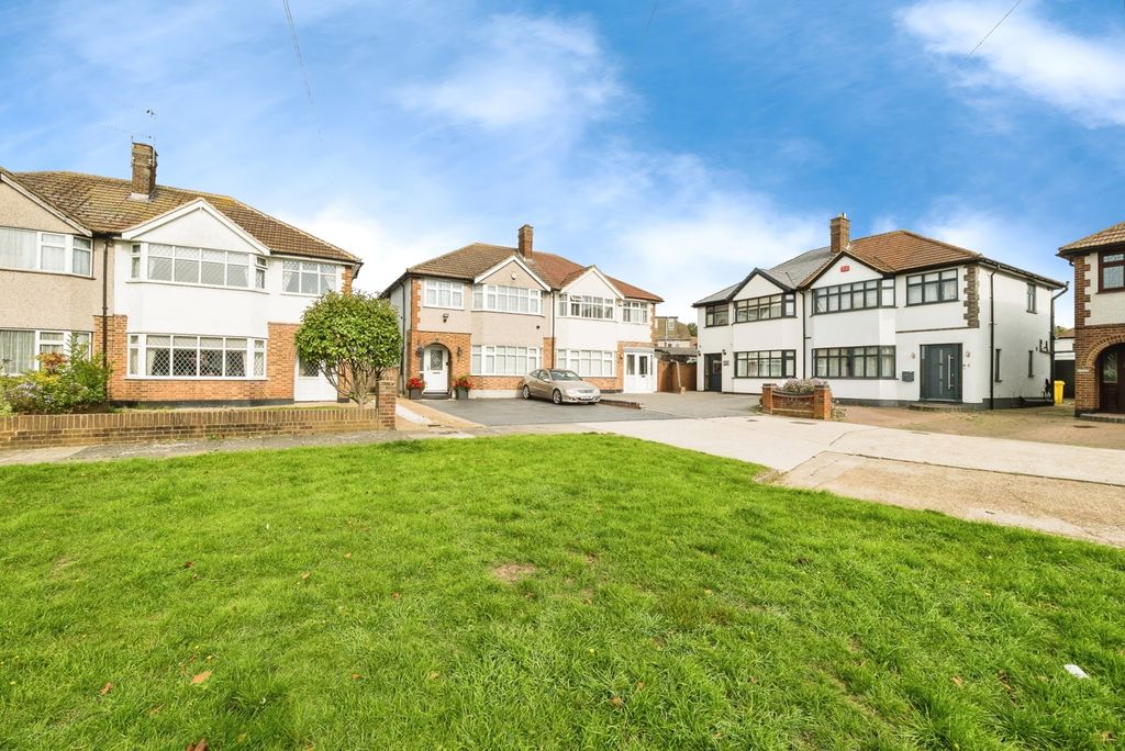 Property photo 3 of 22 Photo