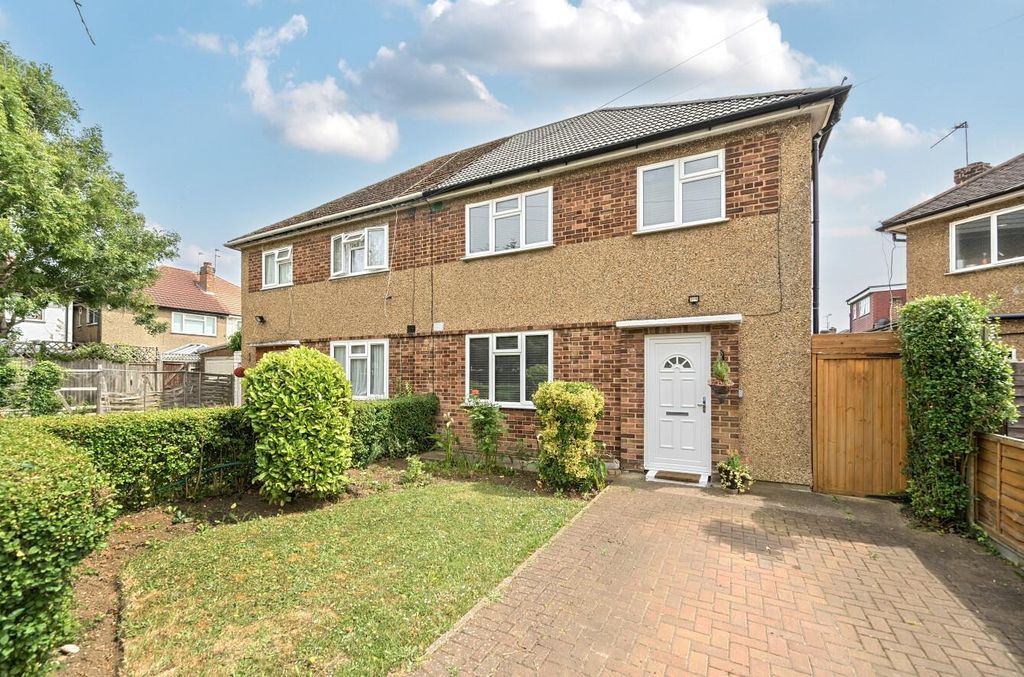 Property photo 1 of 9 Davidson Frost-Wellings, Dfw, Sandymount Avenue, F