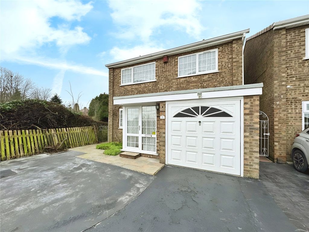Property photo 2 of 22 Picture No. 30