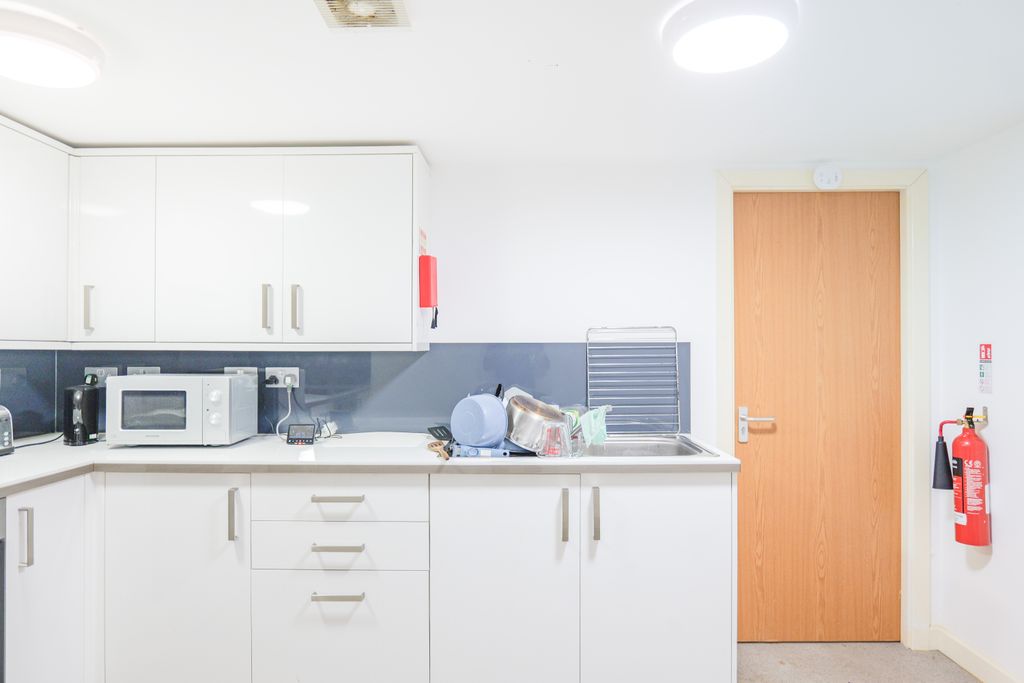 Property photo 3 of 50