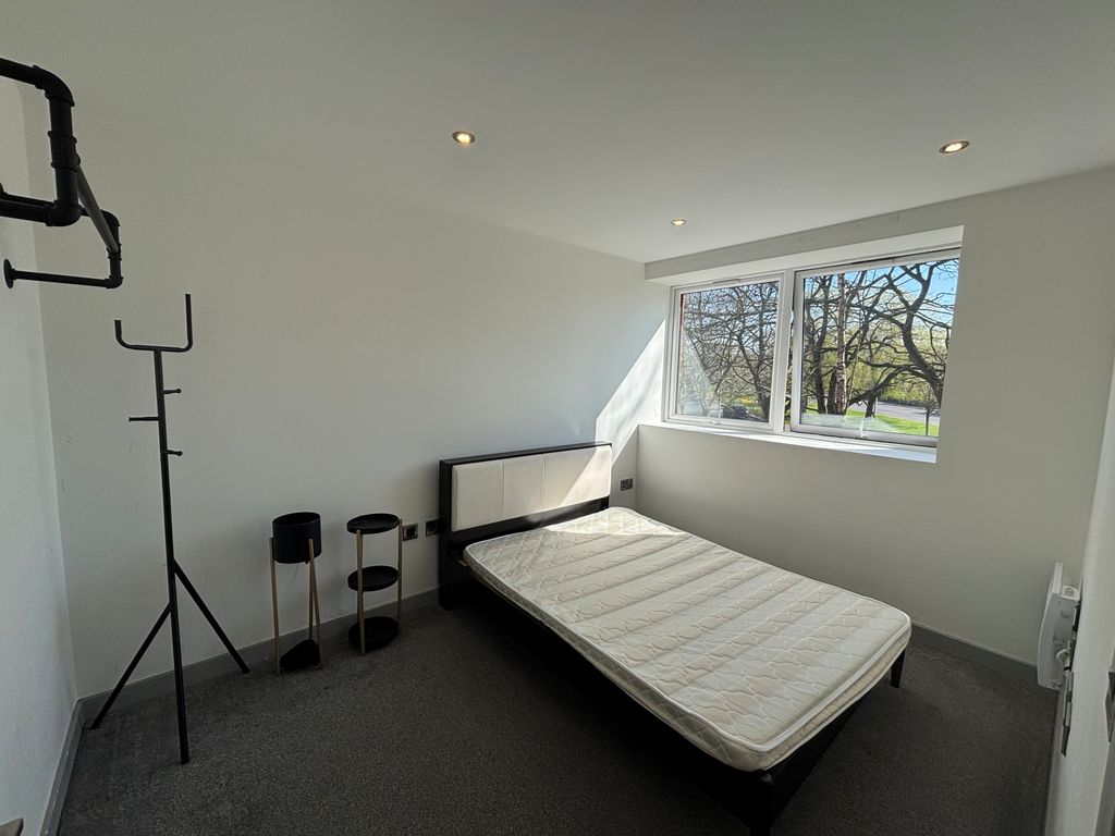 Property photo 3 of 5 Image