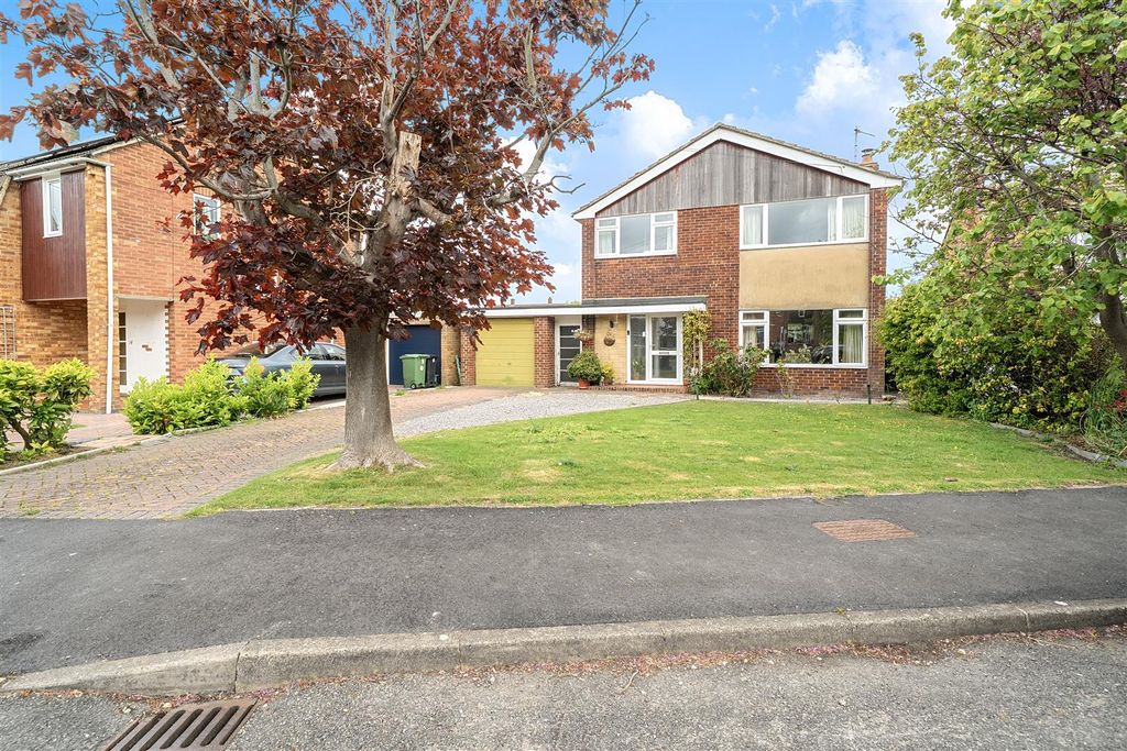 Property photo 1 of 20 1433242-1-6A0B081408433.Jpg
