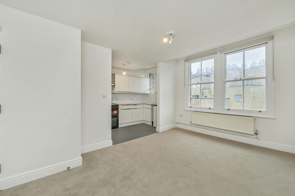 Property photo 2 of 12 Reception