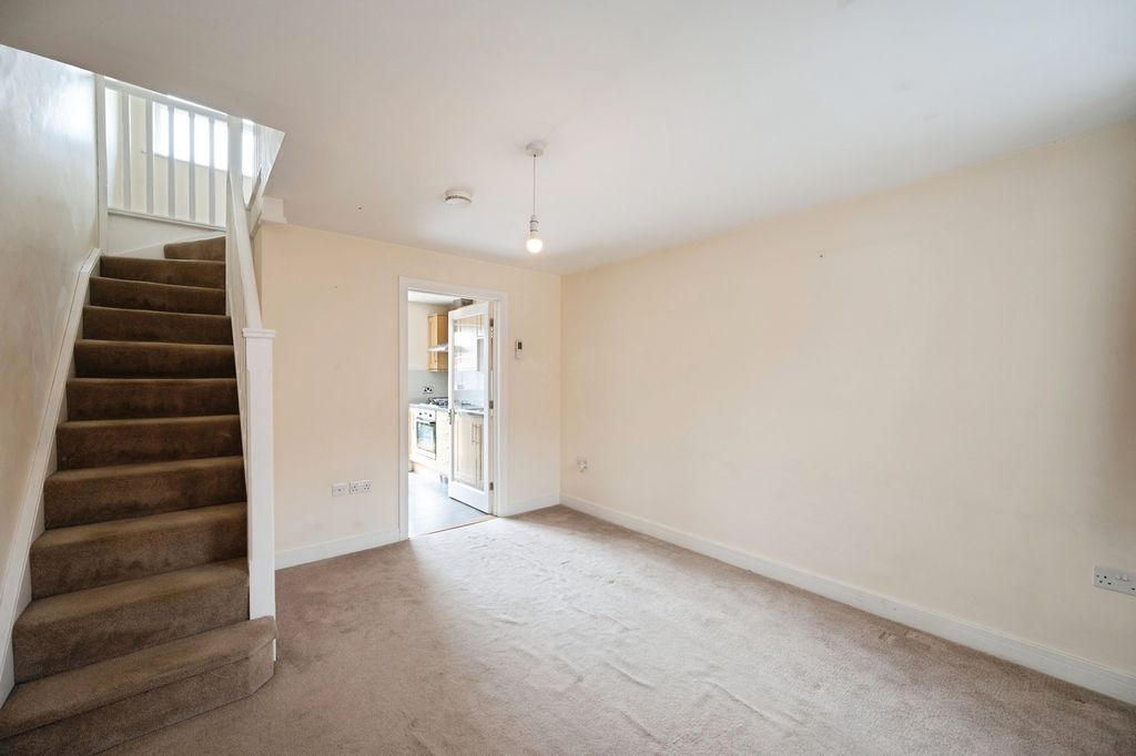Property photo 2 of 13 Pbox-Img.Jpg