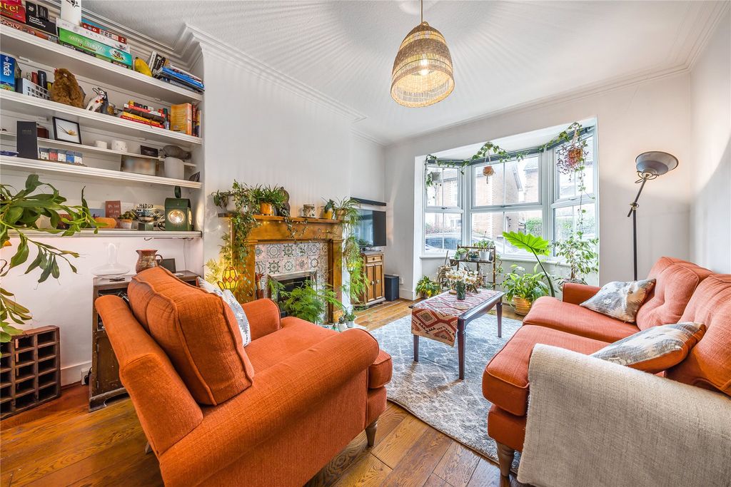 Property photo 2 of 13 Living Room