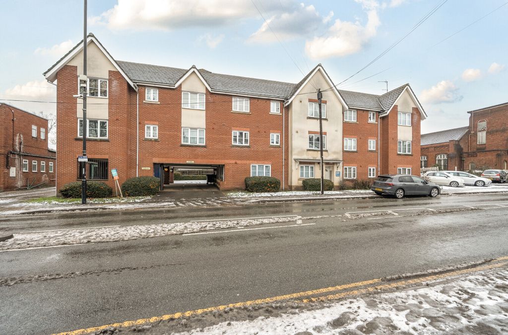 Property photo 1 of 9