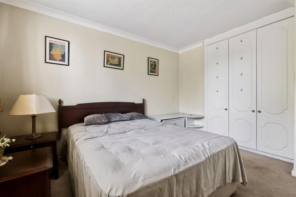 Additional image 13 of 3 bed flat for saleThe Glen, Sheffield S10