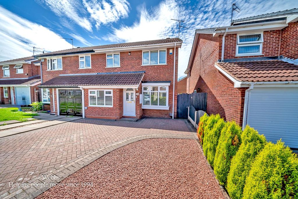 Property photo 1 of 30 Webbs-41.Jpg