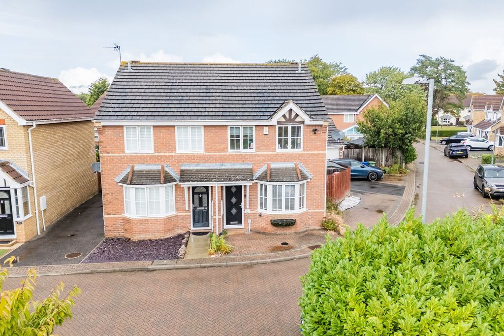 Property photo 1 of 23