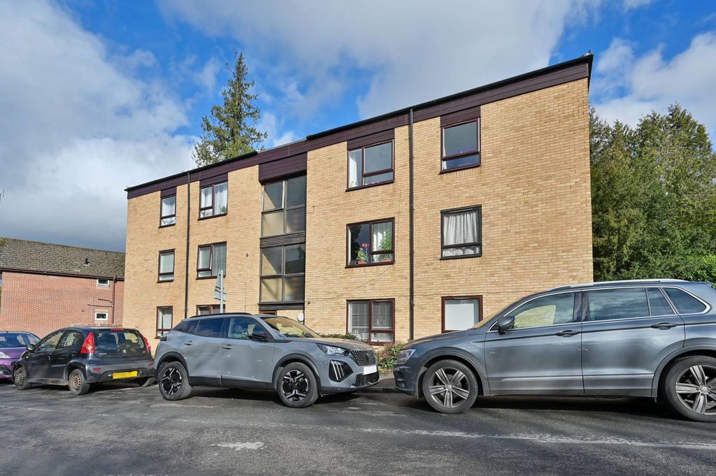 Property photo 1 of 14