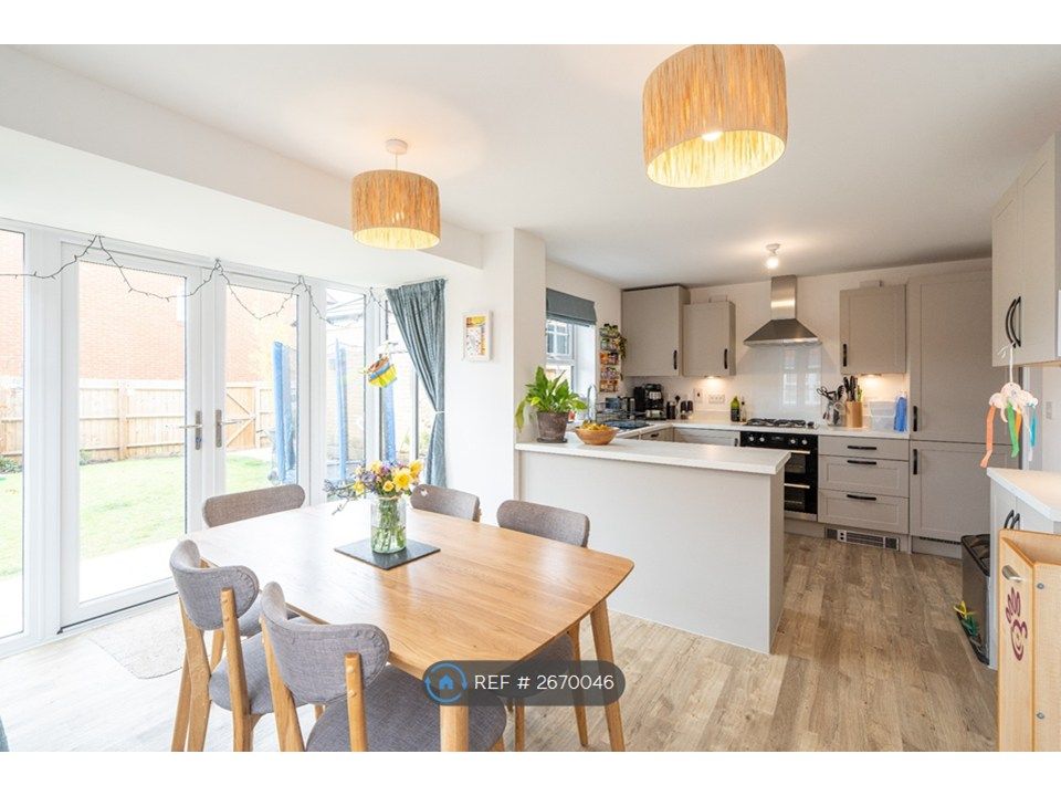 Property photo 1 of 29