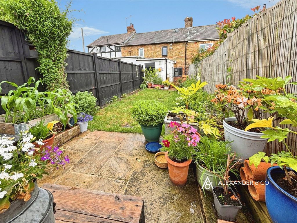 Property photo 1 of 18 Picture No. 15