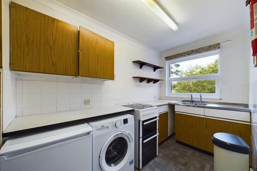 Property photo 2 of 15 Cam01894G0-Pr0099-Still009.Jpg