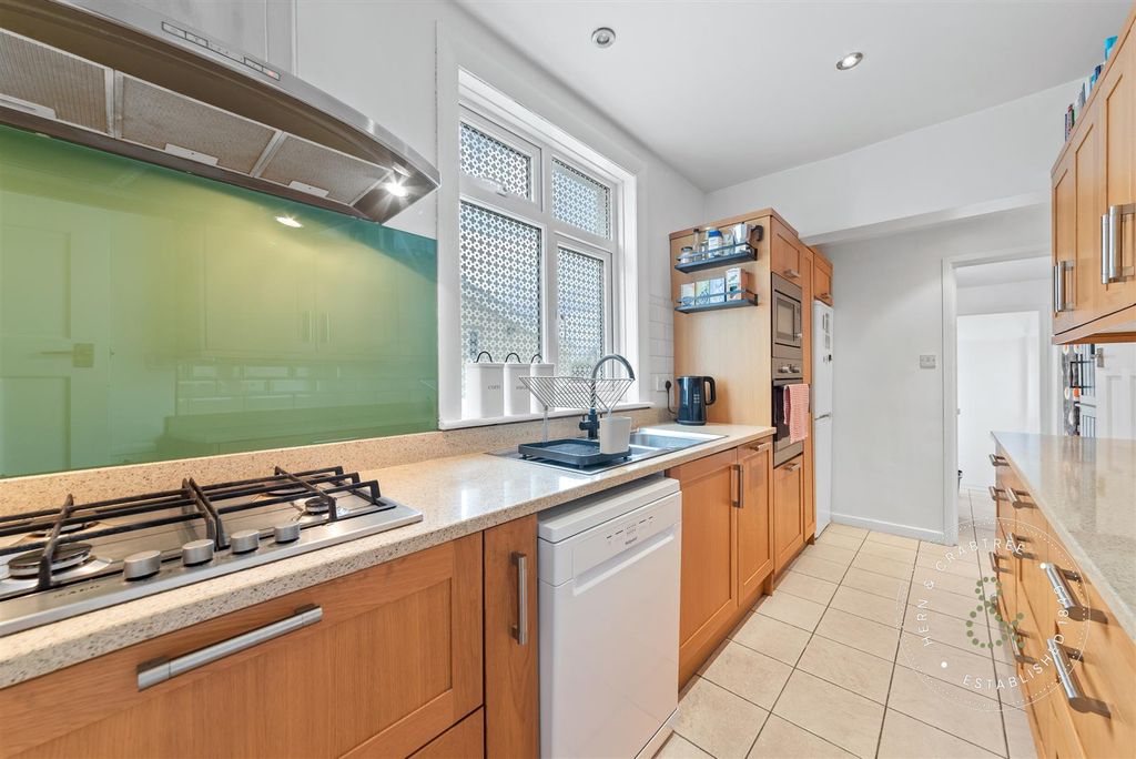 Additional image 7 of 4 bed semi-detached house for saleBishops Walk, Llandaff, Cardiff CF5