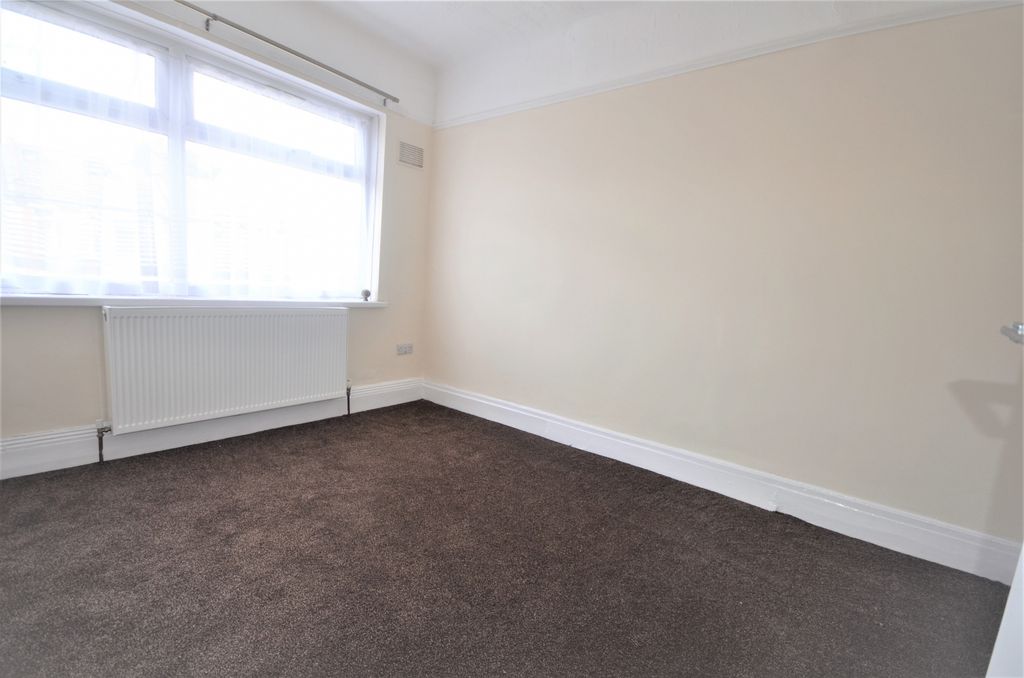 Property photo 2 of 12 Gallery