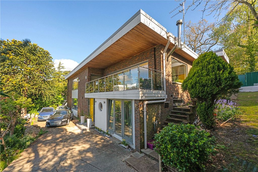 Property photo 1 of 18 Picture No. 08