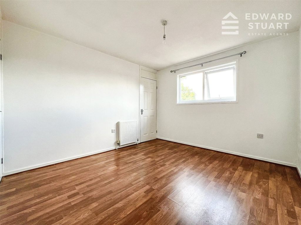 Property photo 3 of 18 Picture No. 29