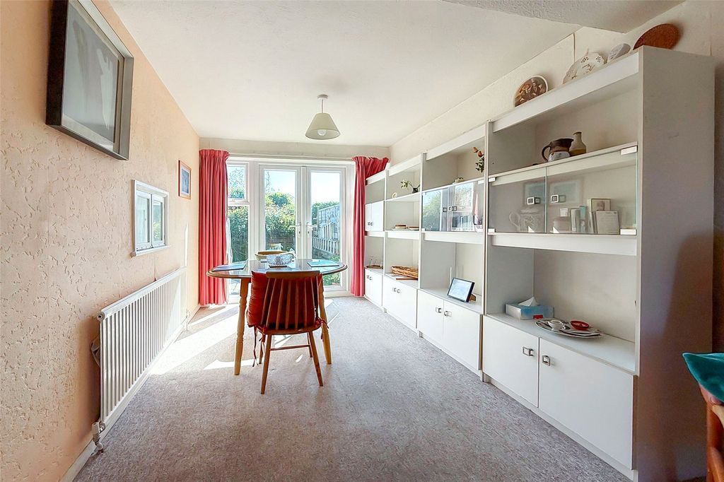 Property photo 3 of 19 Picture No. 09