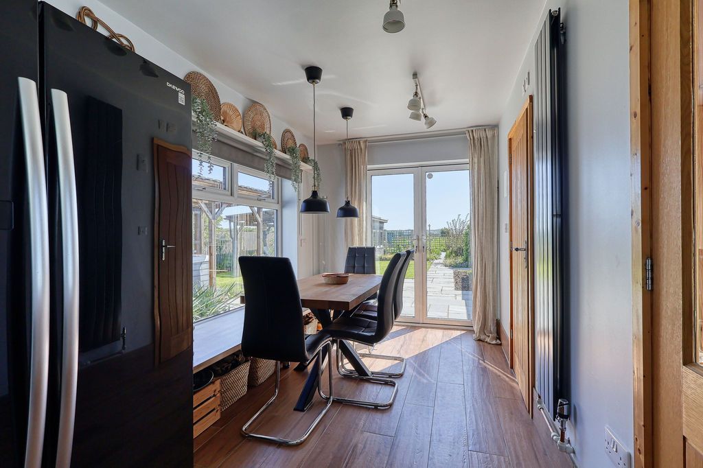 Additional image 11 of 3 bed detached bungalow for saleNeap House Road, Scunthorpe DN15
