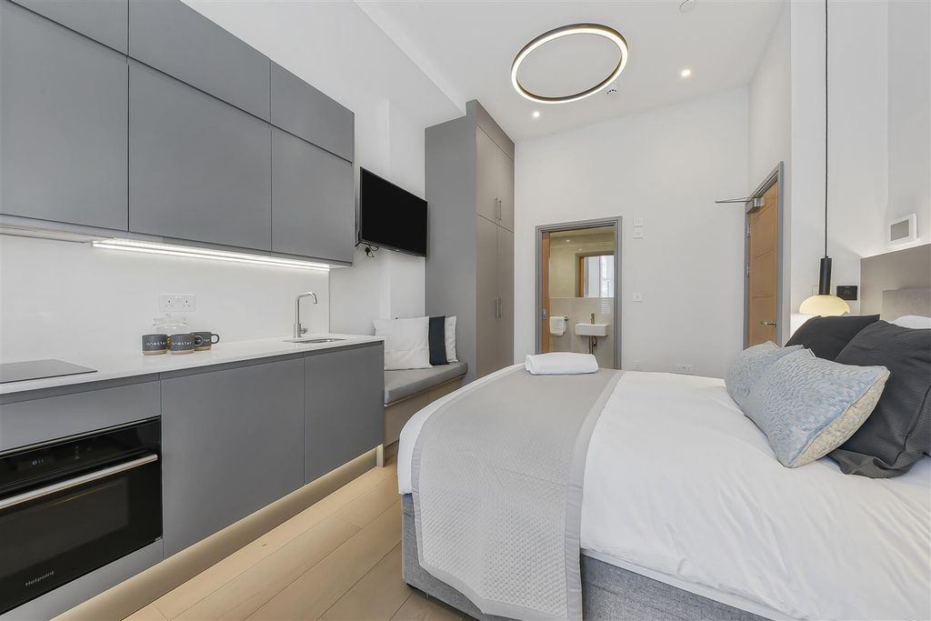 Property photo 2 of 14 One Stay - Studio 6 - Kitchenette - Image 2.Jpg