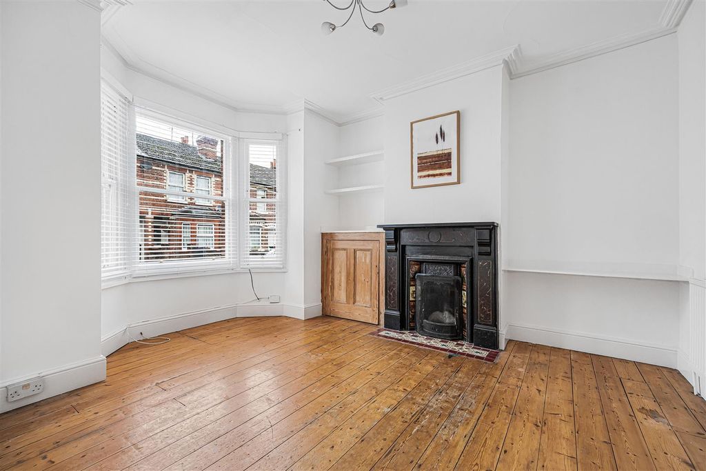 Property photo 3 of 26 7_68666.Jpg