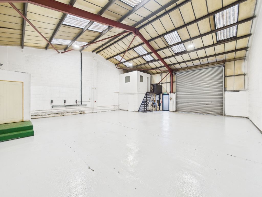 Property photo 3 of 11 Photo 3