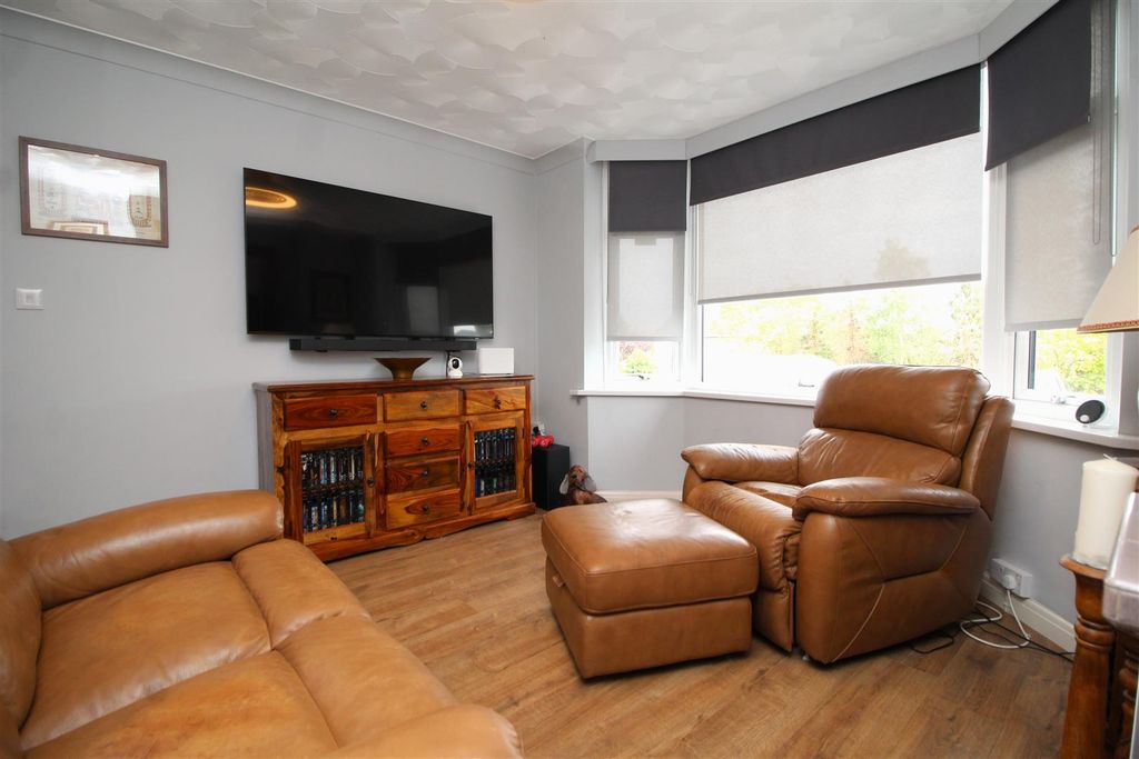 Property photo 3 of 17 Living Room 1 .Jpg