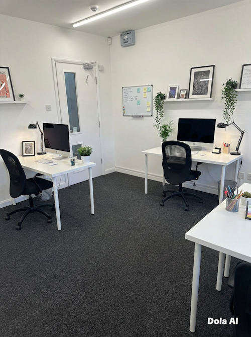 Property photo 1 of 4 3 Man Office