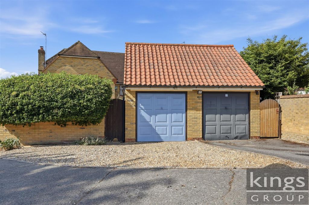 Property photo 3 of 35 45_Img_8977.Jpg