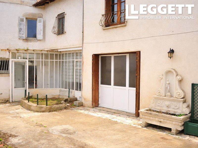 Property photo 2 of 10