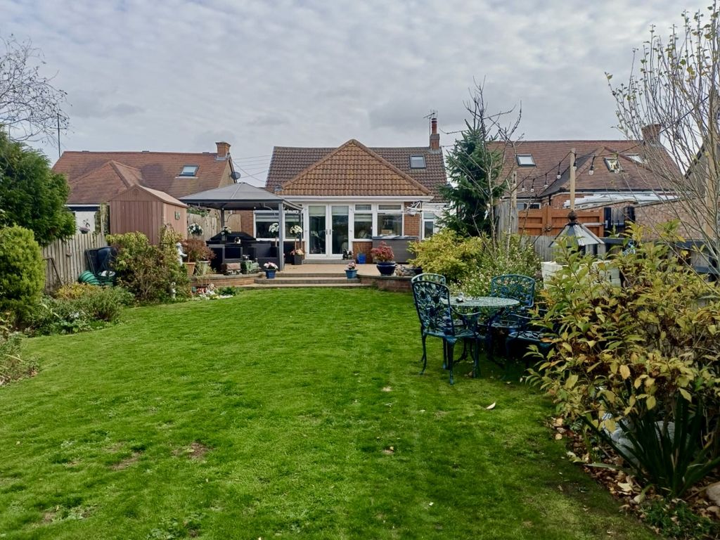 Property photo 2 of 20 Photo 28