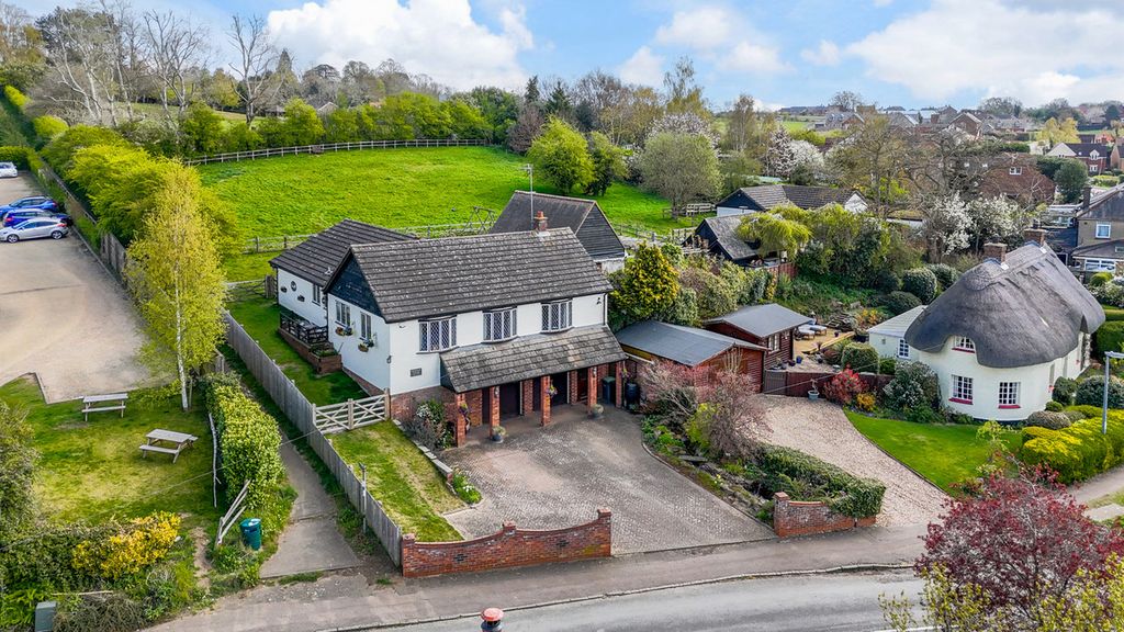 Property photo 1 of 37