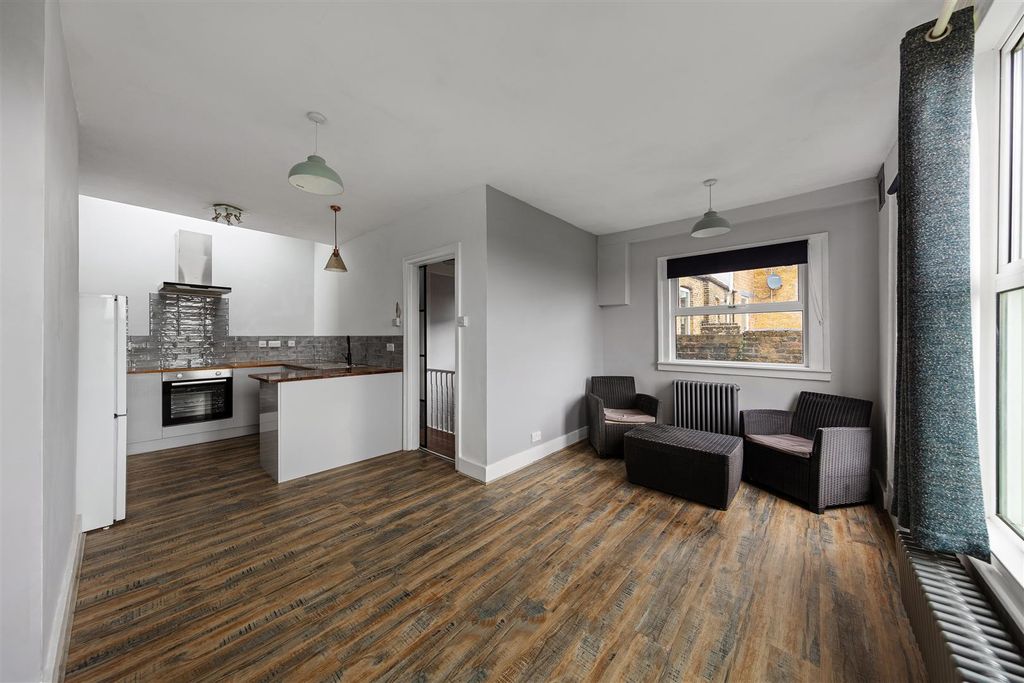 Property photo 1 of 11 094A1951.Jpg