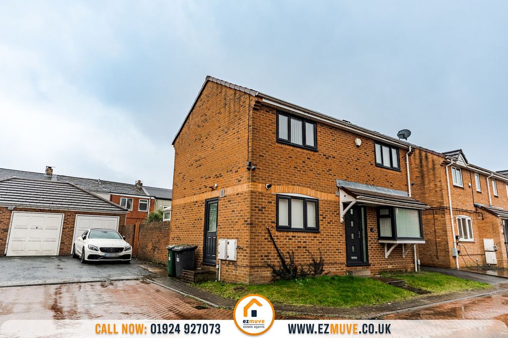 Property photo 1 of 23